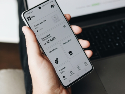 E-commerce App Interface